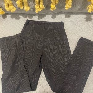 Lululemon black leggins like new